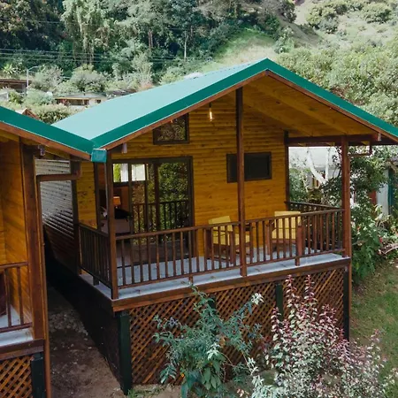 Cabinas El Quetzal San Gerardo de Dota Exterior photo