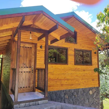 Cabinas El Quetzal San Gerardo de Dota Exterior photo
