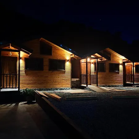 Cabinas El Quetzal San Gerardo de Dota Exterior photo