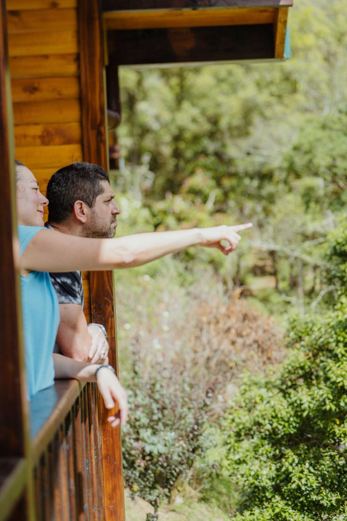 Cabinas El Quetzal Lodge *