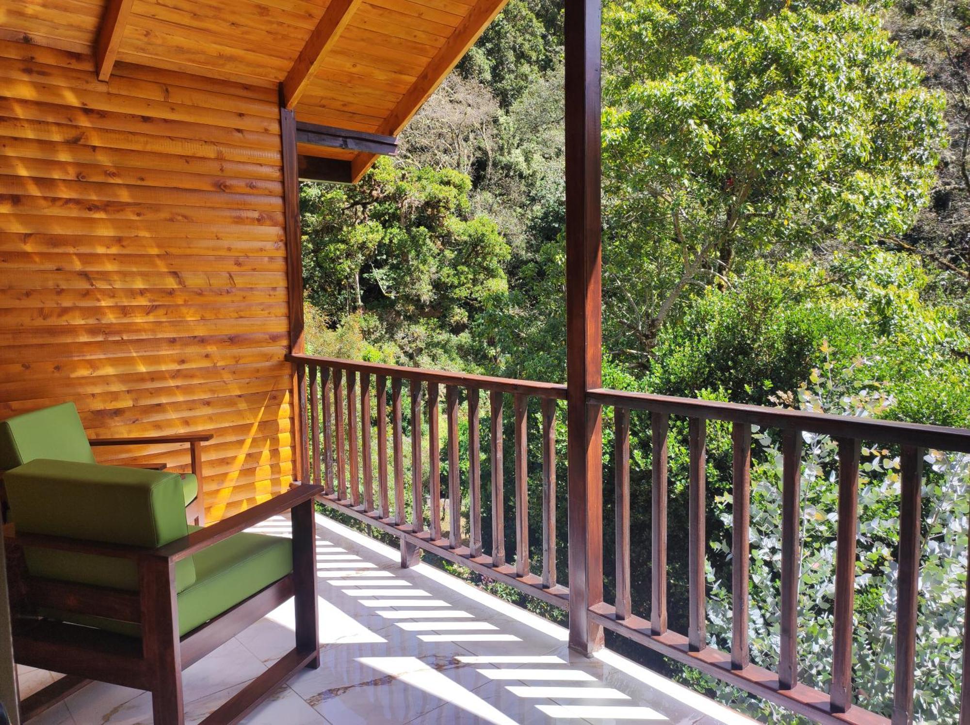 Cabinas El Quetzal Lodge